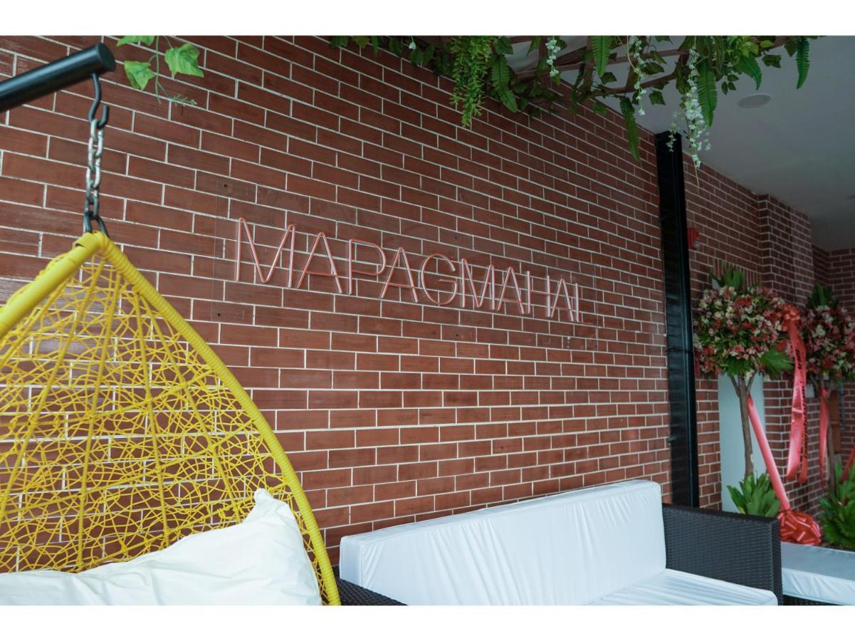M28 Hotel And Apartments Кесон-Сіті Екстер'єр фото